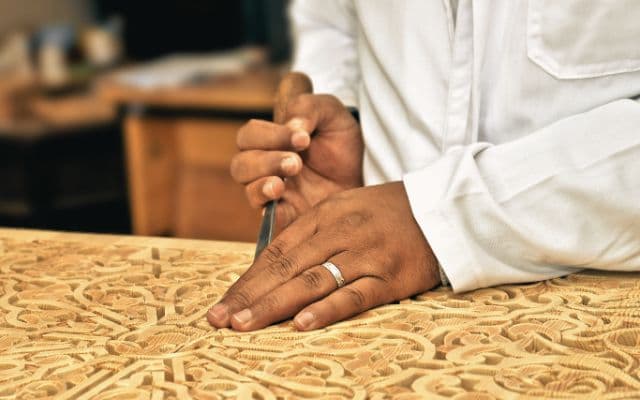 The Secrets of Carved Woodwork — photo 4